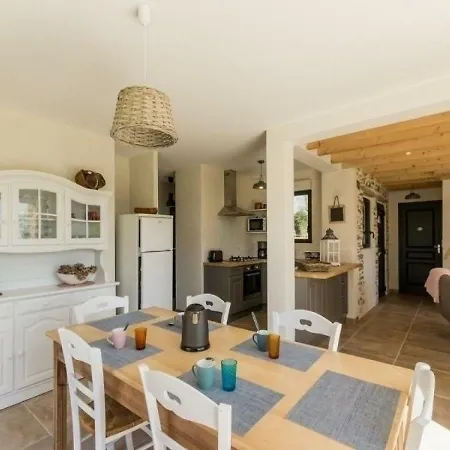 House Le Du Lievre * Saint-Sulpice-des-Landes